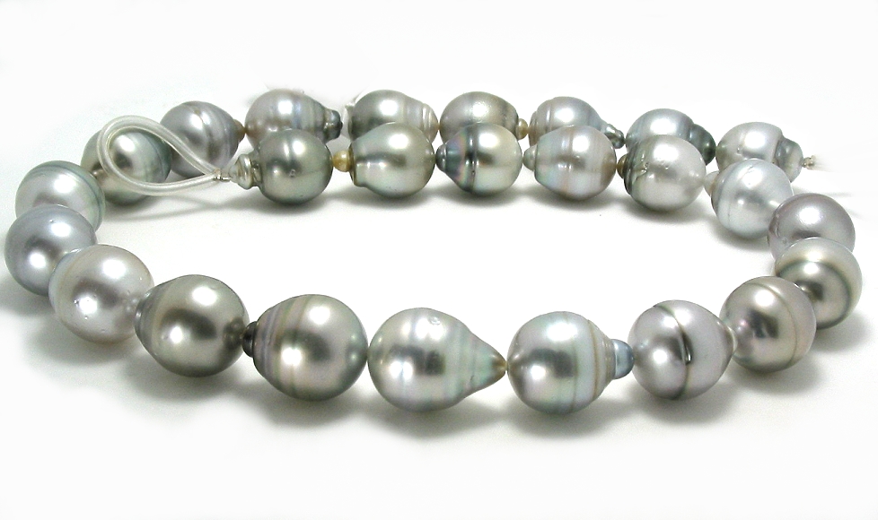 12.3X14.7MM - 14X16.7MM Silver Gray Tahitian Pearl Necklace 14K Clasp 18in