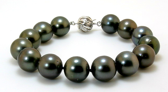 Black Moon Pearls - Black Pearls, Black Tahitian Pearls, Black South ...